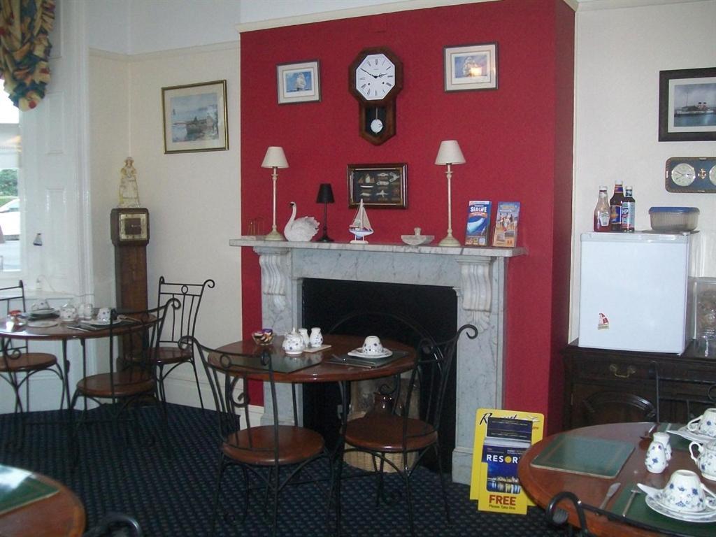 Boaters Guesthouse Уэймут Экстерьер фото